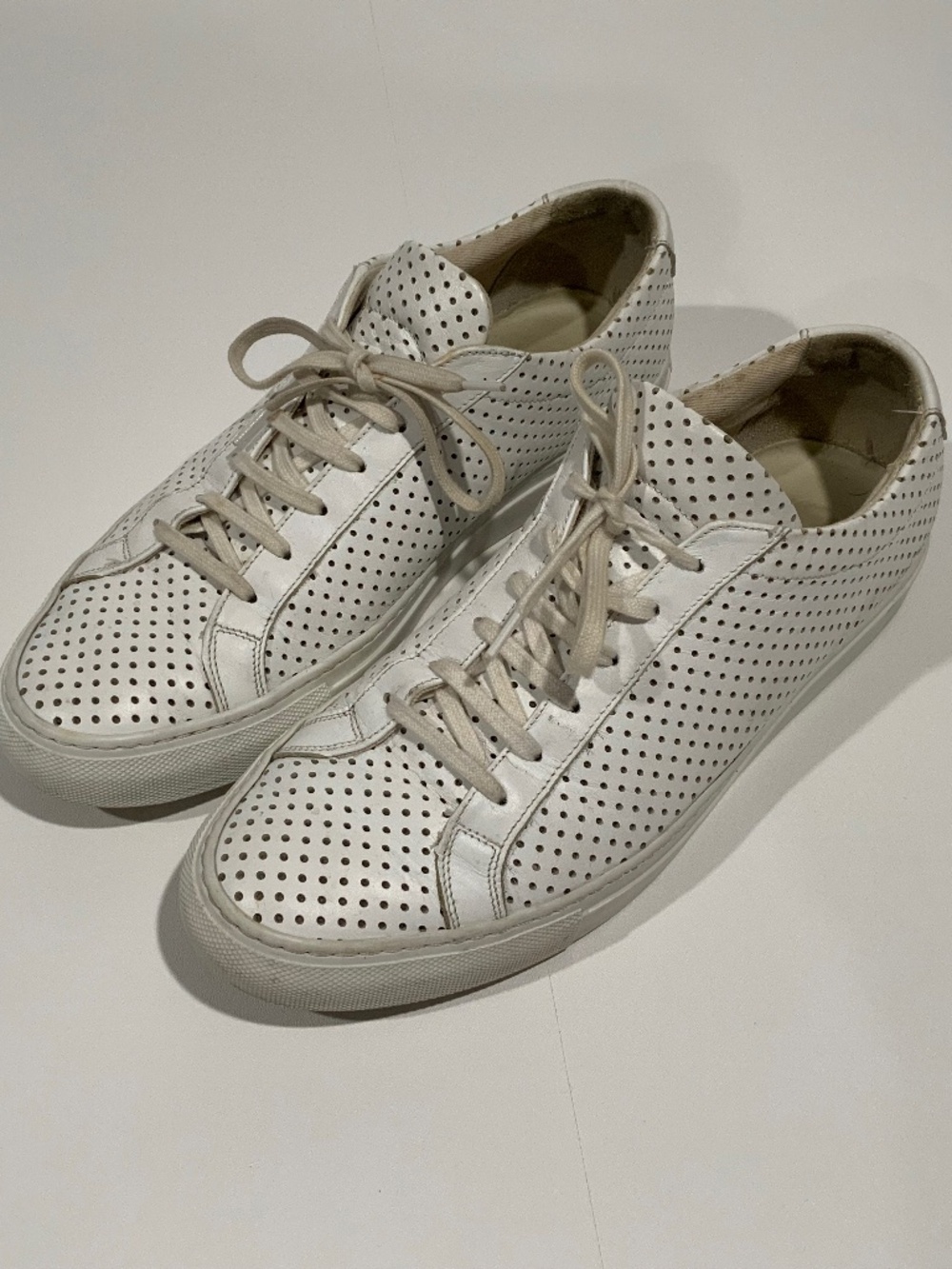Common Projects Achilles Low Size EU 41 White Perforated Leather Shoes